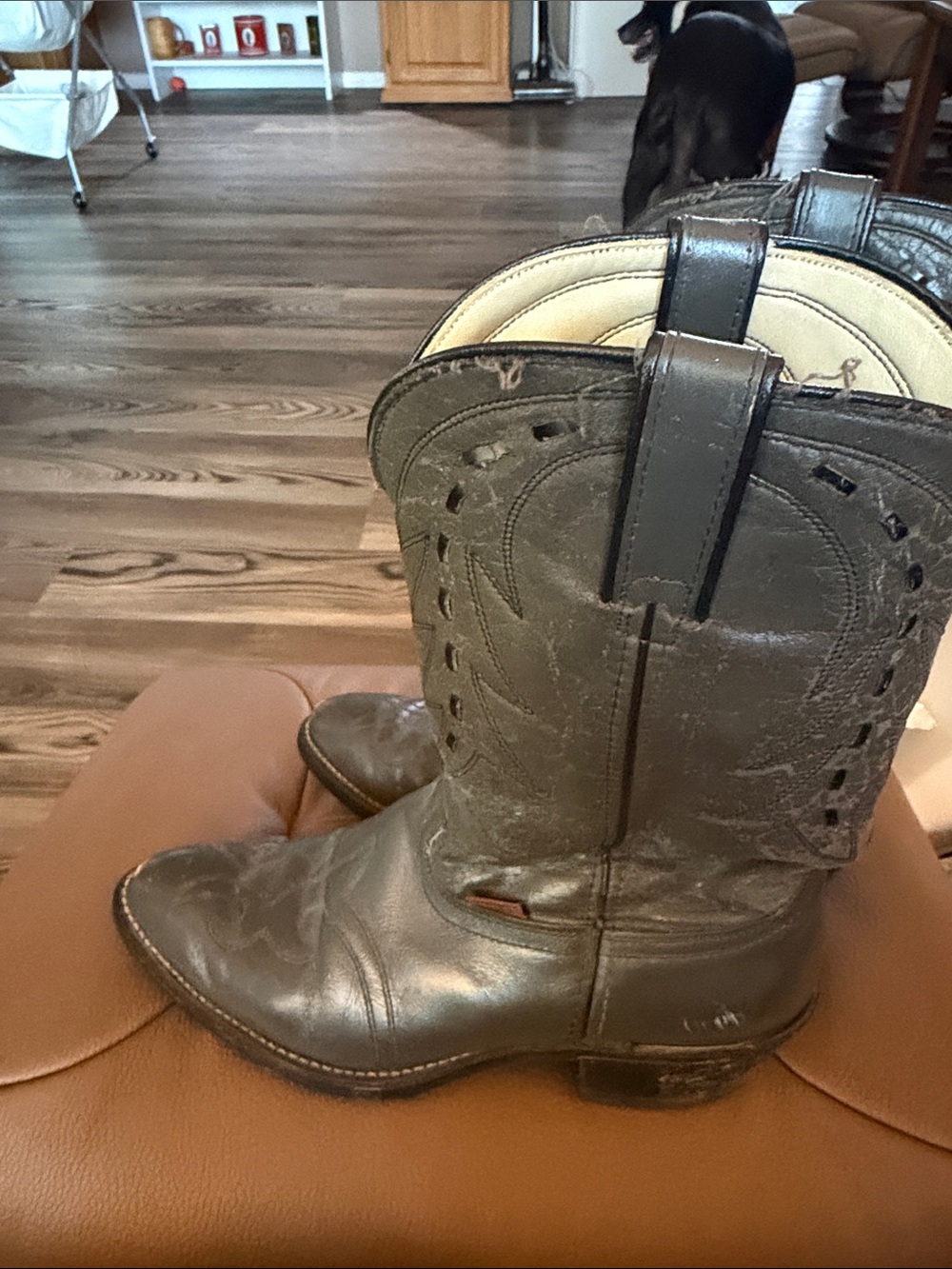 Men's Classic Western Leather Cowboy Boots - Dark Brown